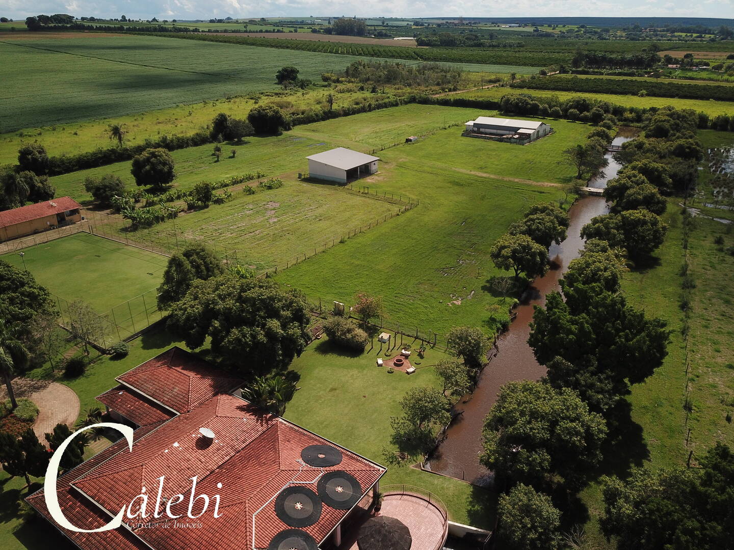 Fazenda à venda com 6 quartos, 6m² - Foto 41