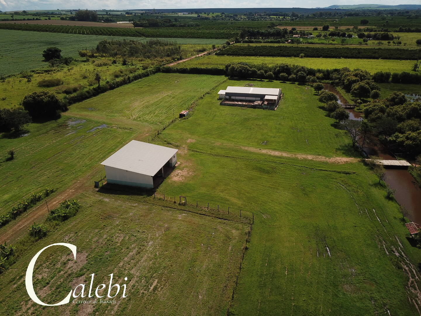 Fazenda à venda com 6 quartos, 6m² - Foto 42