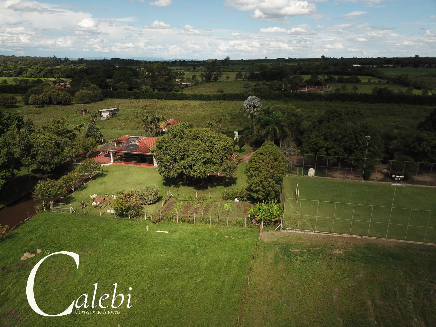 Fazenda à venda com 6 quartos, 6m² - Foto 56