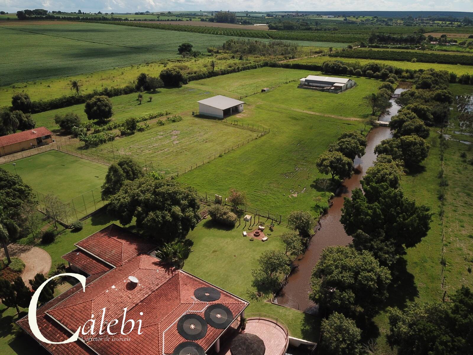 Fazenda à venda com 6 quartos, 6m² - Foto 76