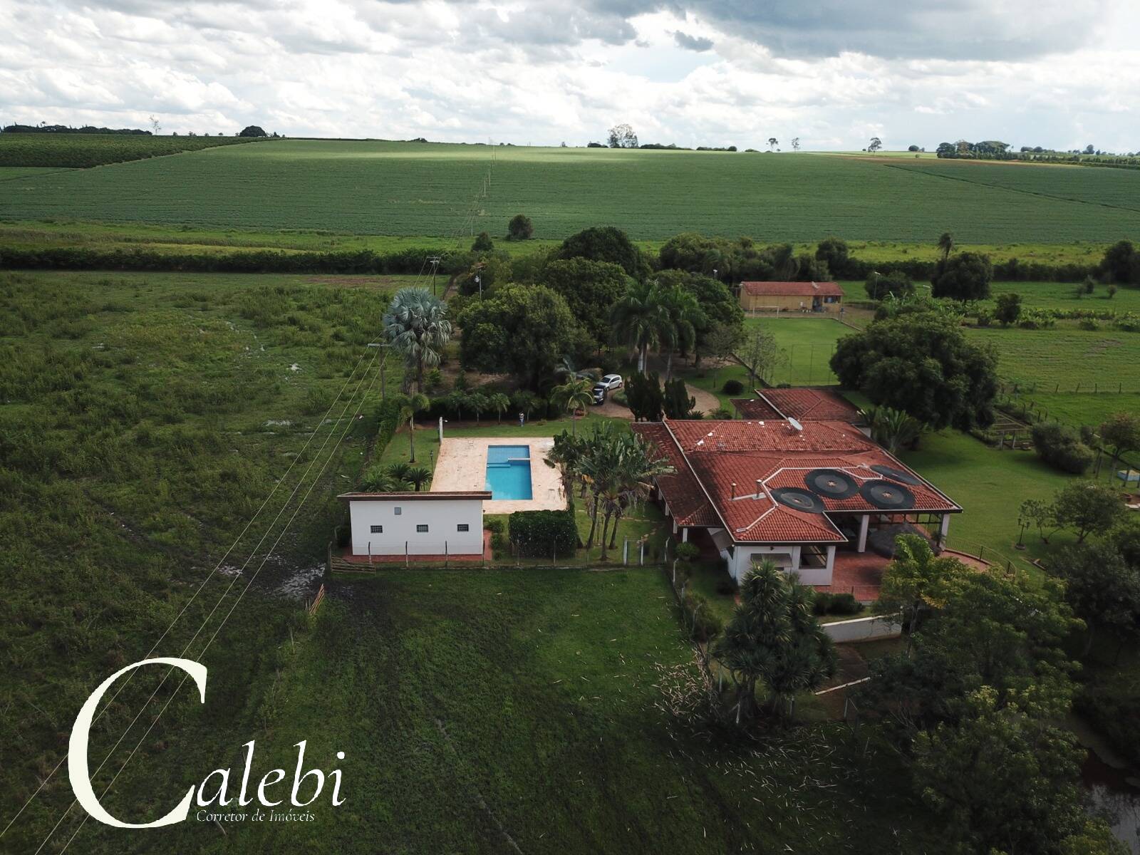 Fazenda à venda com 6 quartos, 6m² - Foto 87