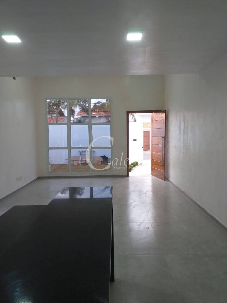 Casa à venda com 3 quartos, 208m² - Foto 16