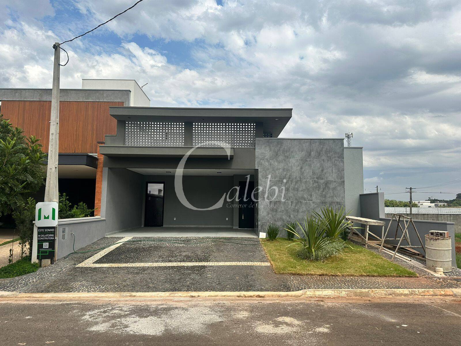 Casa de Condomínio à venda com 3 quartos, 172m² - Foto 4