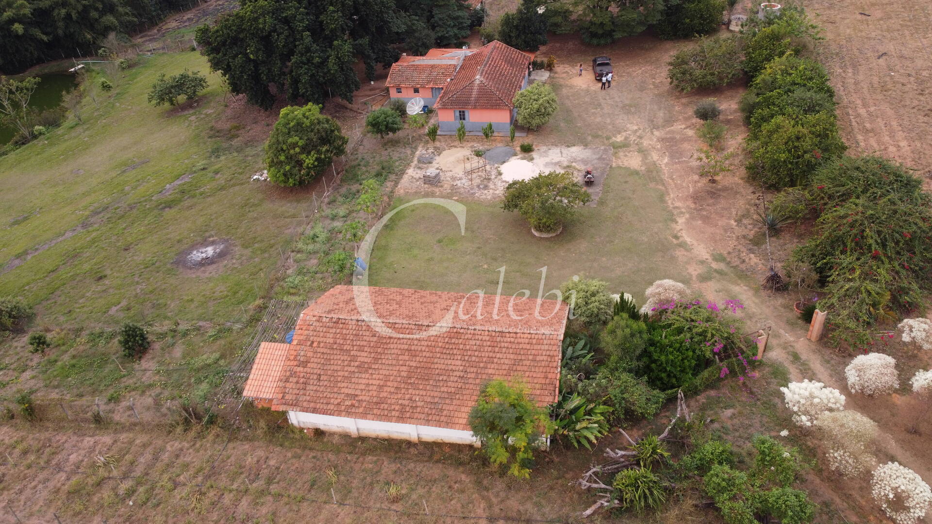 Fazenda à venda com 3 quartos, 3m² - Foto 65